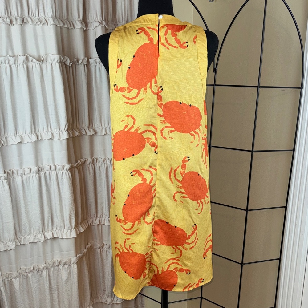 Yellow Dress with Orange Crab Print Size M Never Worn - Picture 3 of 8